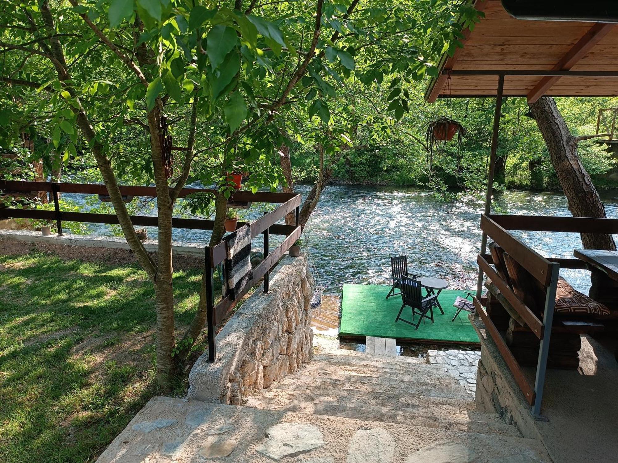 Cottage Auto Camp Vinac 야이체 외부 사진